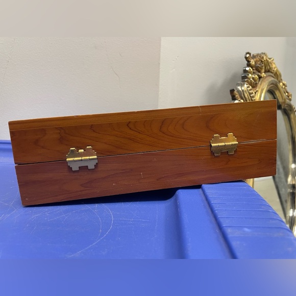 Vintage Holy Bible Brotherhood of Carpenters Union Made Wood Stash Trinket Box - Picture 7 of 13